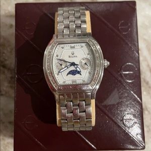 Bulova Tonneau Shaped Face. Vintage